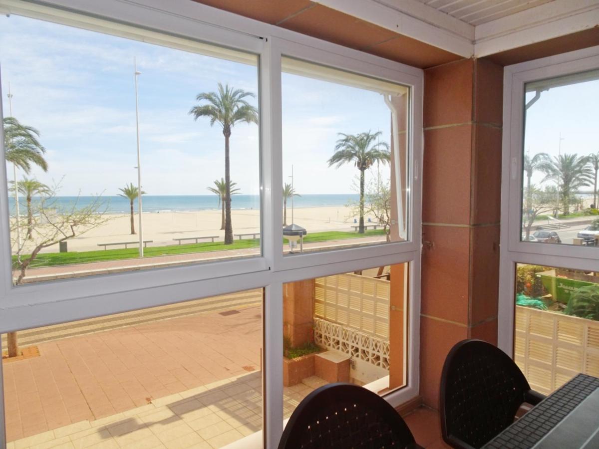 Apartment Capri Gandia Primera Linea - Alquiler Solo Familias
