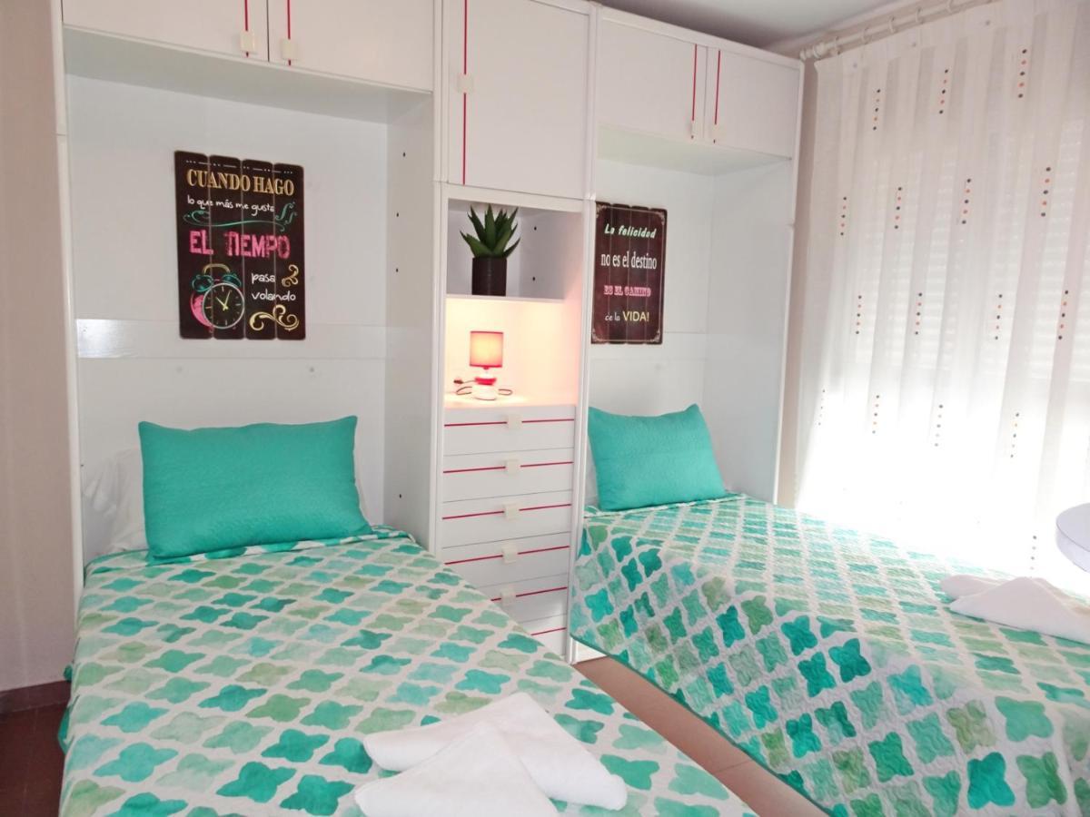 Capri Gandia Primera Linea - Alquiler Solo Familias