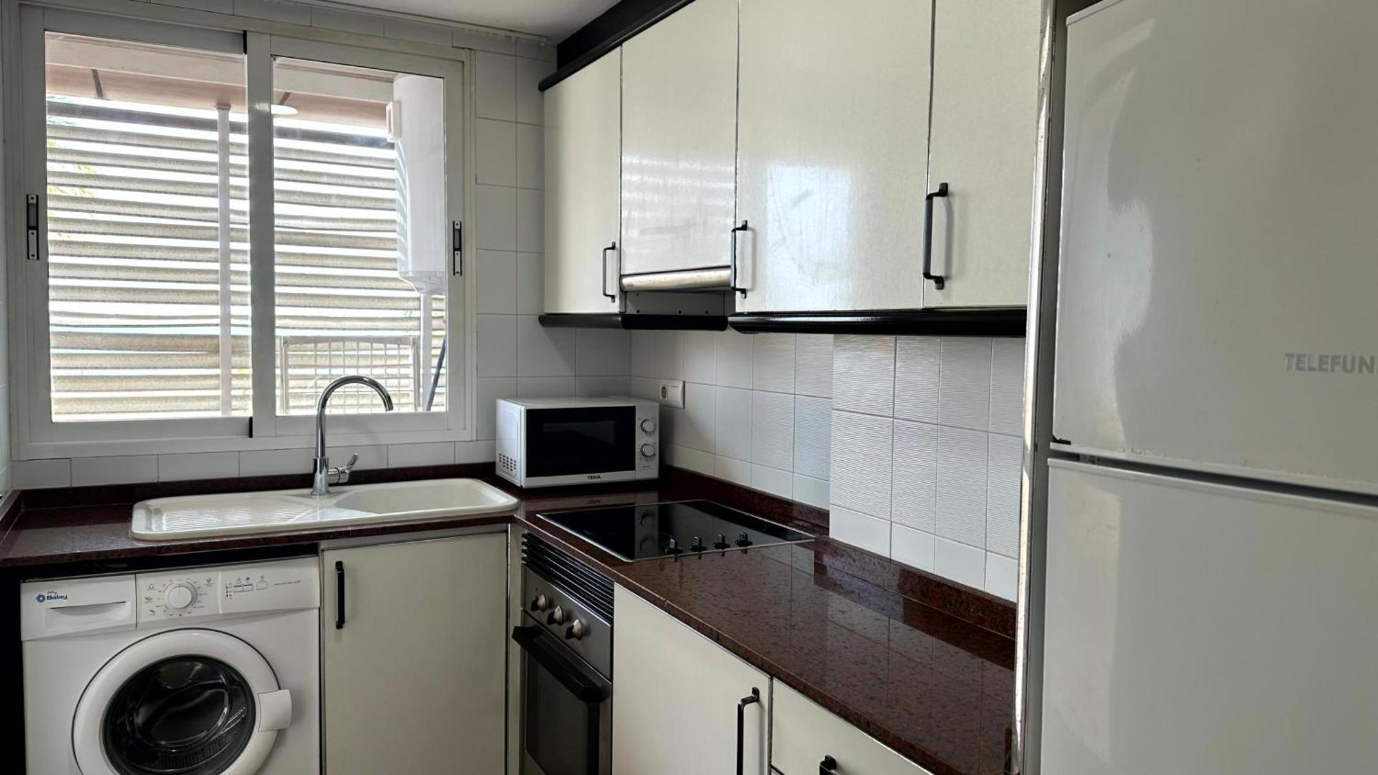 Capri Gandia Primera Linea - Alquiler Solo Familias Apartment *